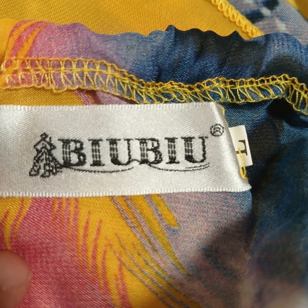 Vibrant Yellow and Blue Feather Print Swim Coverup - Picture 2 of 5
